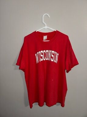 Vintage University of Wisconsin Tee!